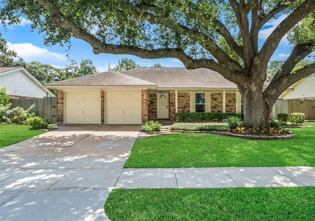 1st image of 2111 Willow Blvd, Pearland, TX 77581 | MLS# 80142859
