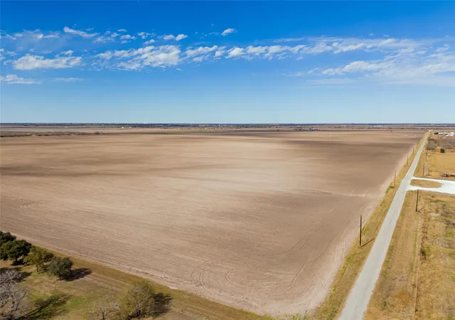 Homes for sale in Sinton, TX | 15213 Fm-1945, Sinton, TX 78387 | MLS# 17395496