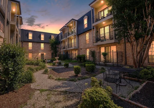 1st image of 2475 Underwood St #391, Houston, TX 77030 | MLS# 48368786