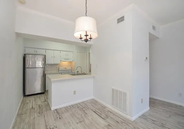 5th image of 2475 Underwood St #391, Houston, TX 77030 | MLS# 48368786