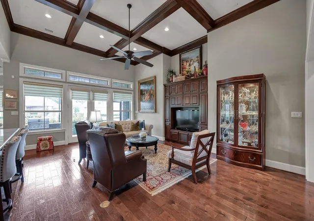 5th image of 12324 White Oak Pt, Conroe, TX 77304 | MLS# 17266362