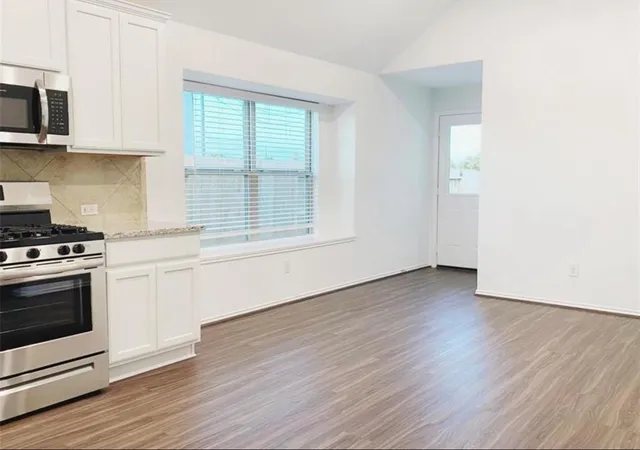 Photo 3 of Single family home for sale at 25831 Rosin Lake Ln, Richmond, TX 77406 | MLS# 53348366 | Listing updated on 2025-11-18