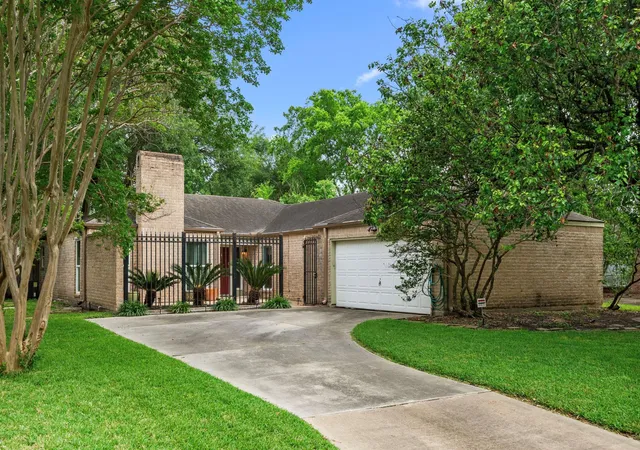 1st image of 2103 Cherry Bend Dr, Houston, TX 77077 | MLS# 44393366