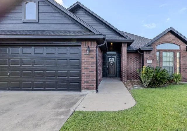Homes for sale in Bay City, TX | 3223 El Camino St, Bay City, TX 77414 | MLS# 846422