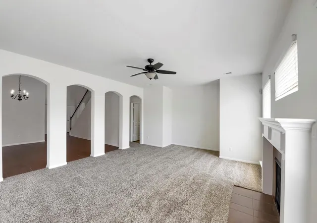 Photo 4 of Single family home for sale at 14527 Round Mountain Dr, Houston, TX 77090 | MLS# 22282439 | Listing updated on 2026-09-17