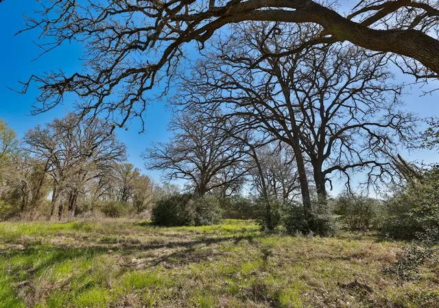 2nd image of 21100 Telephone Rd, Hempstead, TX 77445 | MLS# 81645915