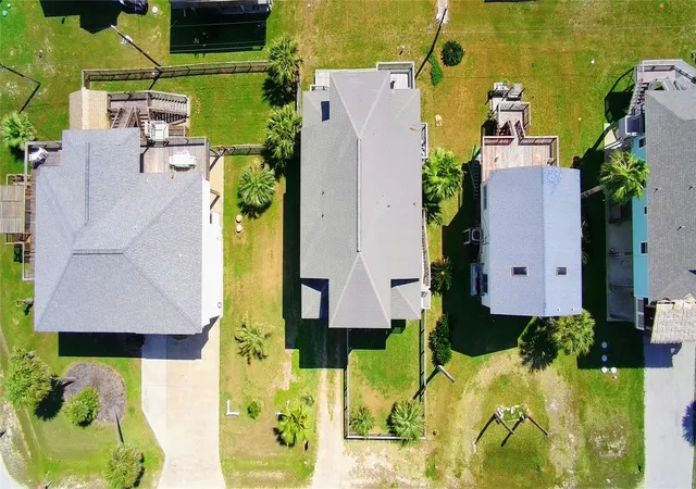 26th image of 12930 Buccaneer Pkwy, Freeport, TX 77541 | MLS# 59058483