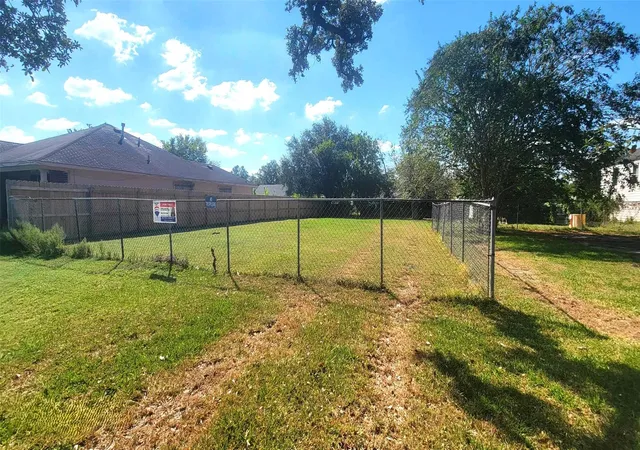1st image of 0 Shaver St, Pasadena, TX 77506 | MLS# 6235179