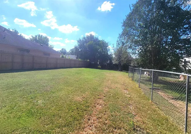 2nd image of 0 Shaver St, Pasadena, TX 77506 | MLS# 6235179