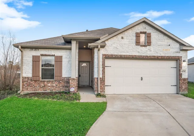 2nd image of 14156 Kamilia Rd, Conroe, TX 77306 | MLS# 32273431