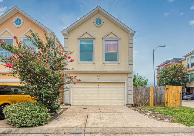 image of 10355 Panther Point Dr, Houston, TX 77099 | MLS# 39904837