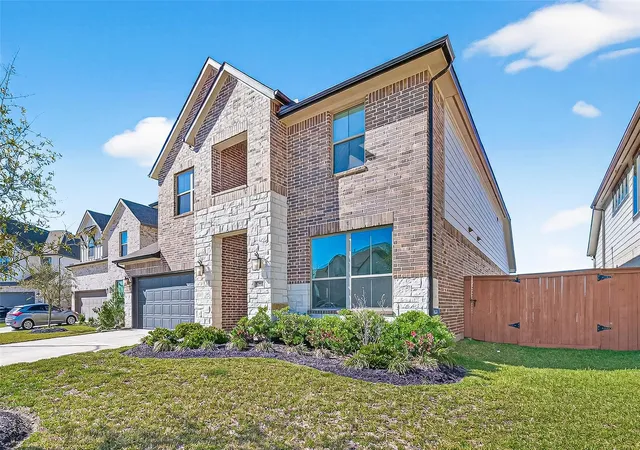 Homes for sale in Katy, TX | 5056 Steady Breeze Dr, Katy, TX 77493 | MLS# 30117836