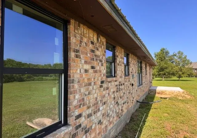 Photo 2 of Single family home for sale at 101 Smilie Xing, Angleton, TX 77515 | MLS# 10014934 | Listing updated on 2026-09-16