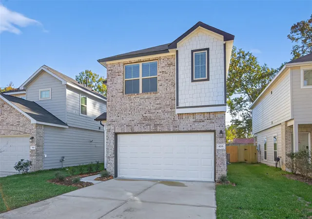 2nd image of 202 Emerald Thicket Ln, Huffman, TX 77336 | MLS# 67864440