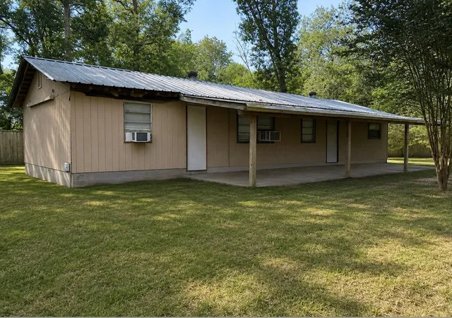 1st image of 27138 S Oak Creek Dr, Splendora, TX 77372 | MLS# 68940700