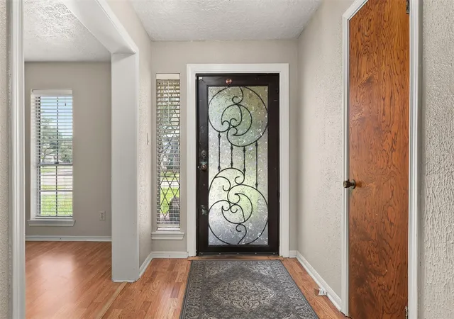 Photo 4 of Single family home for sale at 2518 Taylor Ln, Deer Park, TX 77536 | MLS# 71562750 | Listing updated on 2026-09-27