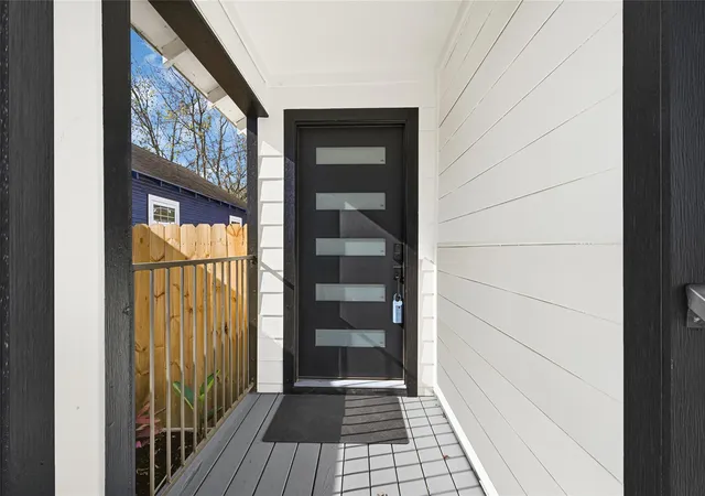 4th image of 3510 Nagle St, Houston, TX 77004 | MLS# 35157785