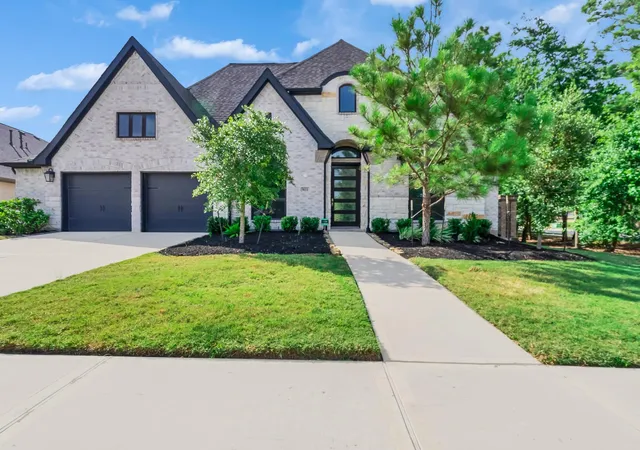 2nd image of 9011 Charmond Ln, Magnolia, TX 77354 | MLS# 35739751