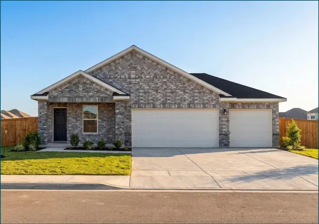 Photo 1 of Single family home for sale at 74 Leon Way, Dayton, TX 77535 | MLS# 83930667 | Listing updated on 2026-09-11