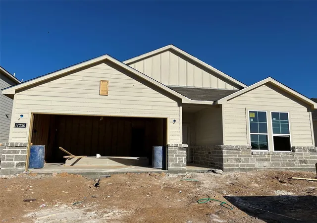 2nd image of 17230 White Peace Dr, Waller, TX 77484 | MLS# 17983619