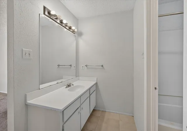 22nd image of 11881 Bob White Dr #828, Houston, TX 77035 | MLS# 57038503