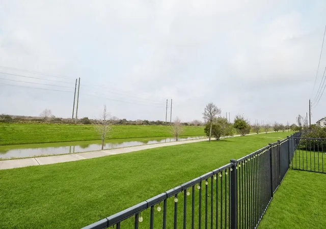 2nd image of 5146 Prairie Terrace Ln, Fulshear, TX 77441 | MLS# 65572101