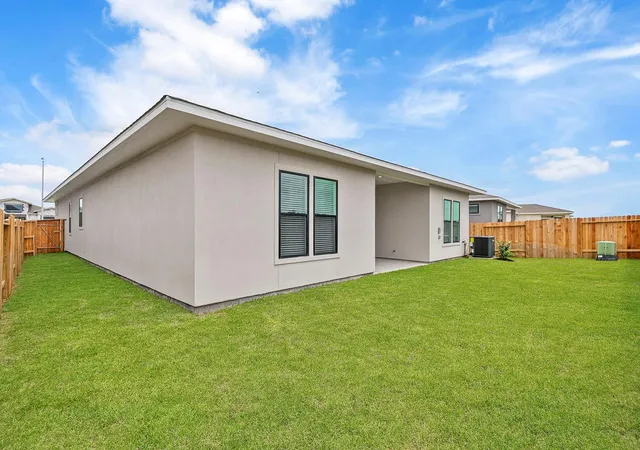 Photo 2 of Single family home for sale at 1908 Drover Ln, Rosenberg, TX 77471 | MLS# 12619614 | Listing updated on 2026-09-16