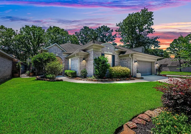 Photo 2 of Single family home for sale at 2815 Halton, Kingwood, TX 77345 | MLS# 17438547 | Listing updated on 2026-08-27