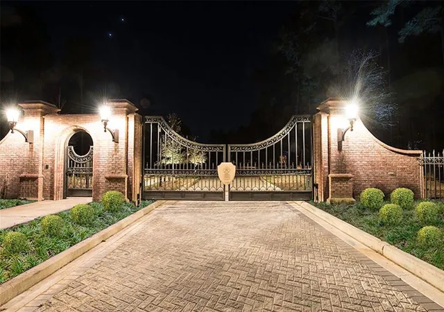 Photo 1 of Sale Pending at 517 Grand Palisade Pl, Montgomery, TX 77316 | MLS# 6508772 | Listing updated on 2025-06-13