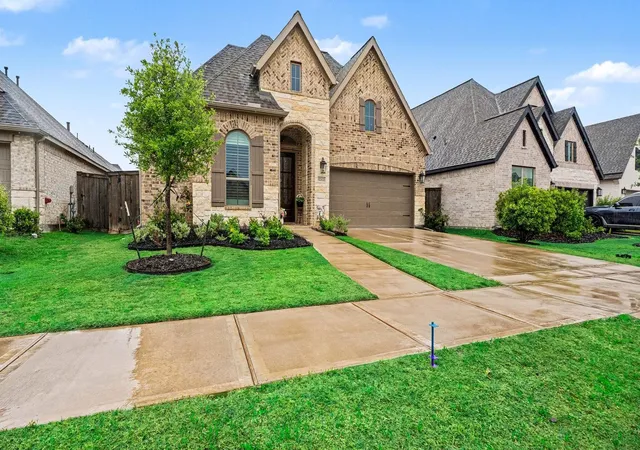 Homes for sale in Mont Belvieu, TX | 12322 Palmetto Dr, Mont Belvieu, TX 77523 | MLS# 22313696