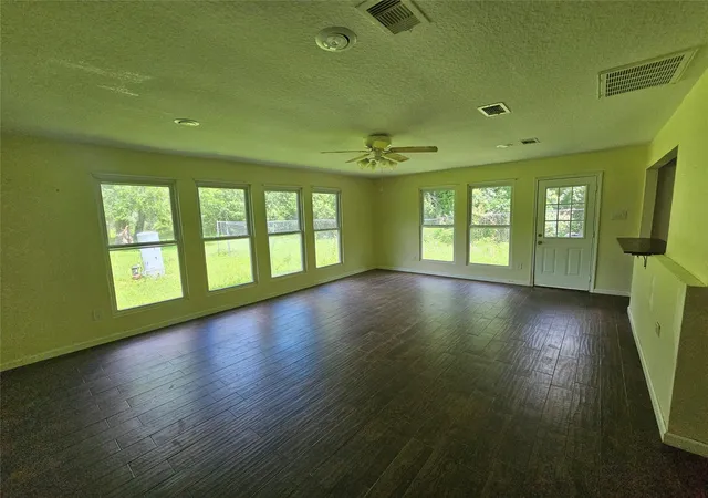 23rd image of 132 Otter Trl, Lake Jackson, TX 77566 | MLS# 18717250