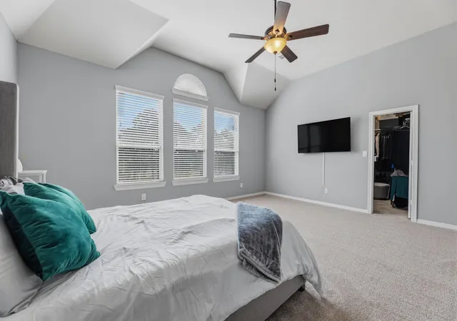 Photo 3 of Townhouse for sale at 2847 Kings Retreat, Kingwood, TX 77345 | MLS# 82274164 | Listing updated on 2026-09-21