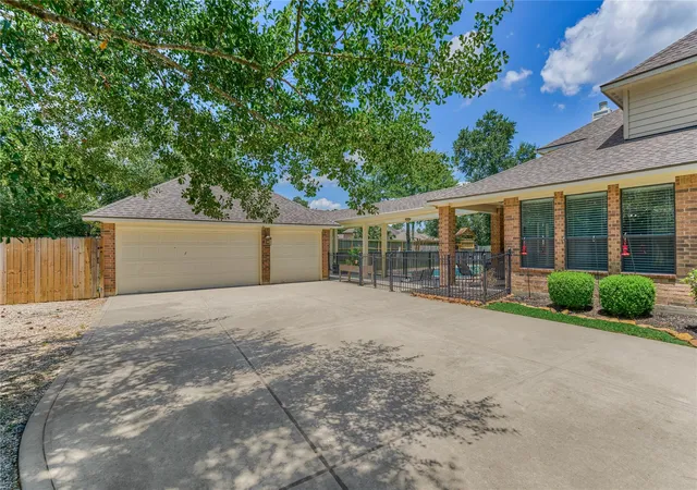 5th image of 40519 Manor Dr, Magnolia, TX 77354 | MLS# 63769590