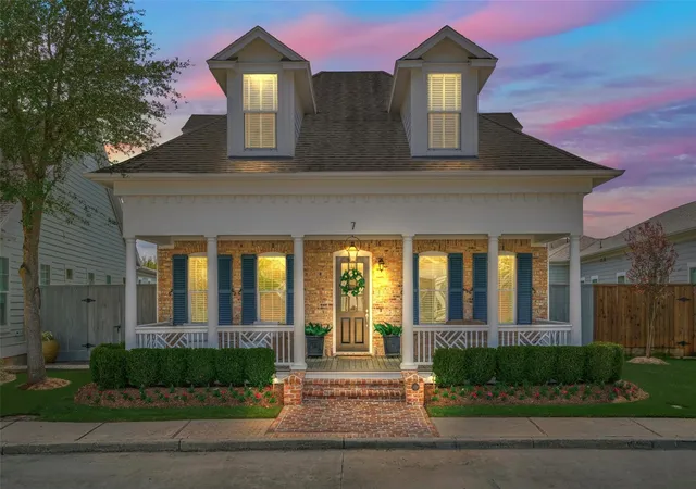Photo 2 of Single family home for sale at 7 Bowers Pine Ct, Spring, TX 77389 | MLS# 10669447 | Listing updated on 2026-09-13