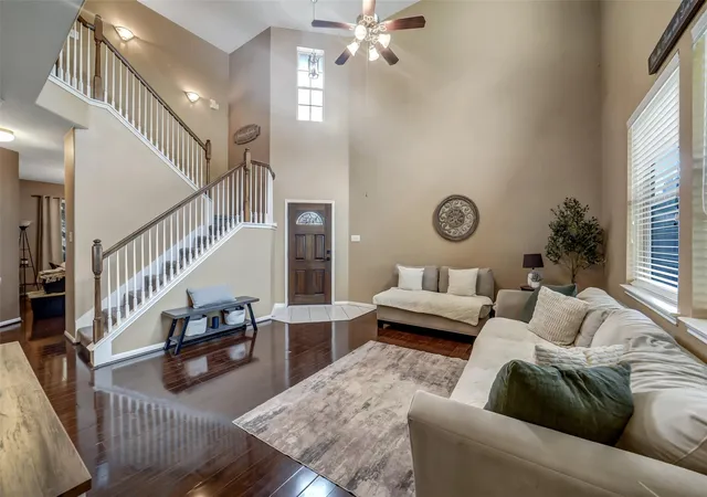 Photo 3 of Sale Pending at 26342 Longview Crk Dr, Katy, TX 77494 | MLS# 56048446 | Listing updated on 2026-09-07