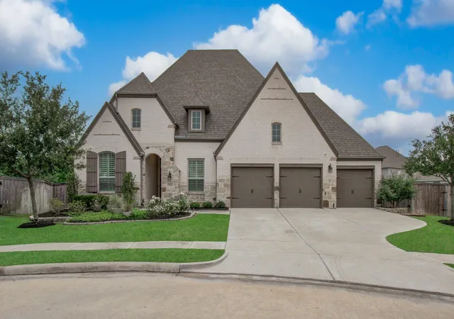 1st image of 30414 Garden Ridge Ct, Fulshear, TX 77441 | MLS# 49676261