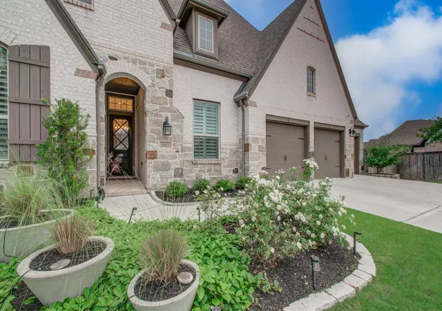 3rd image of 30414 Garden Ridge Ct, Fulshear, TX 77441 | MLS# 49676261