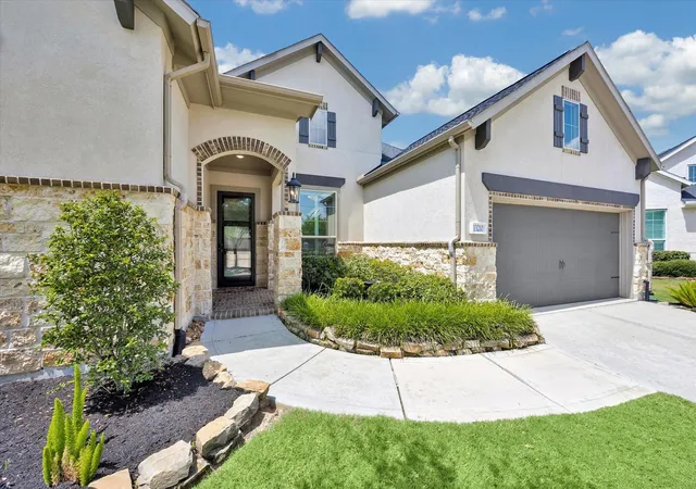3rd image of 13210 Fulvetta Crest Ct, Houston, TX 77059 | MLS# 35485073