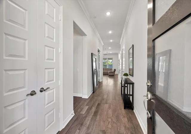4th image of 13210 Fulvetta Crest Ct, Houston, TX 77059 | MLS# 35485073