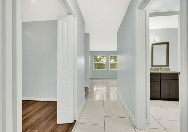 3rd image of 10507 Kirkhall Dr, Houston, TX 77089 | MLS# 31474480