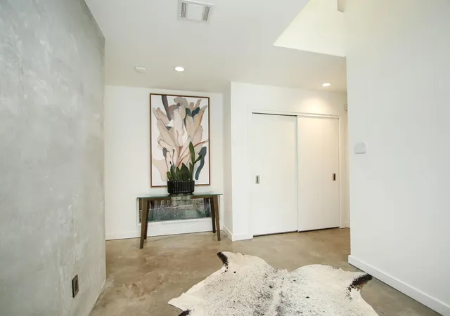 5th image of 4408 Mount Vernon St, Houston, TX 77006 | MLS# 48399613