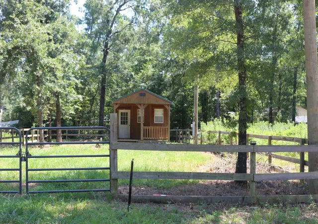 2nd image of 175 Cloverdale, Livingston, TX 77351 | MLS# 49598446