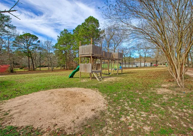 4th image of 15701 County Road 304, Navasota, TX 77868 | MLS# 91326752