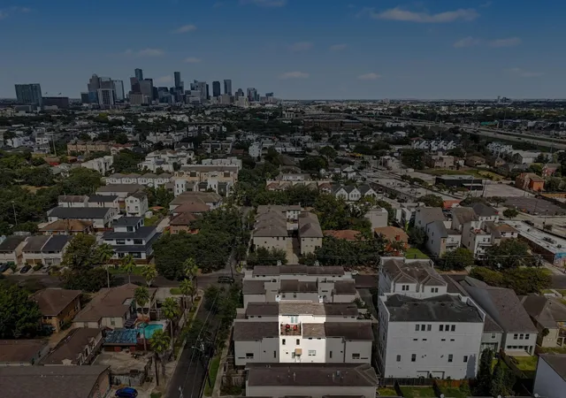 Homes for sale in Houston, TX | 4915 Chenevert St, Houston, TX 77004 | MLS# 90995713