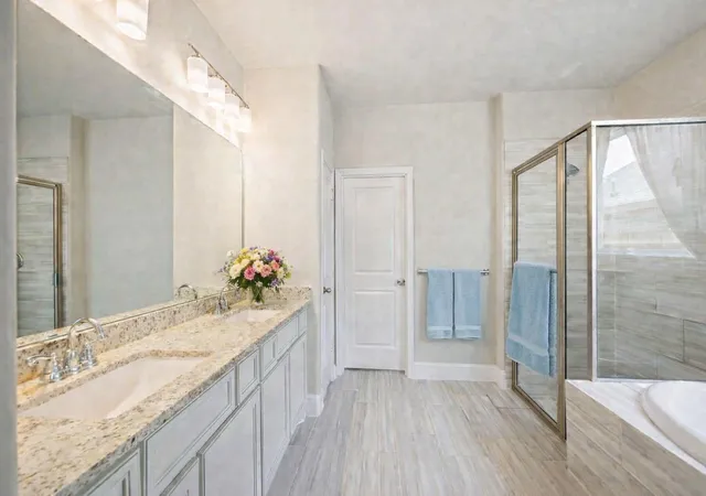 Photo 4 of Single family home for sale at 740 Ocean Palms Dr, Katy, TX 77493 | MLS# 26430536 | Listing updated on 2026-04-08