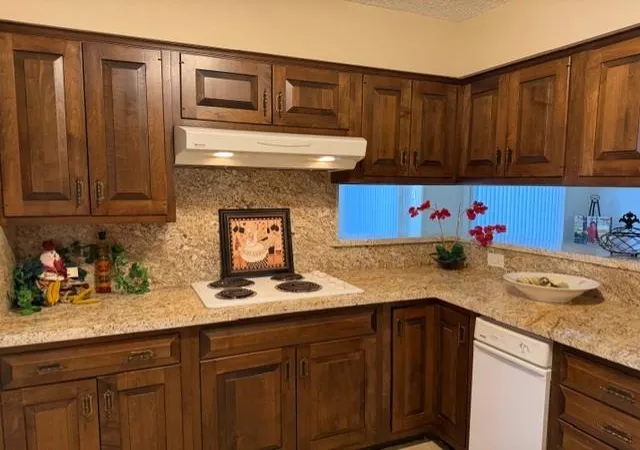 Photo 4 of Single family home for sale at 361 Champions Colony Iii, Houston, TX 77069 | MLS# 55047885 | Listing updated on 2026-09-03