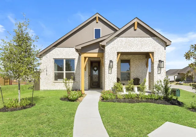 2nd image of 11915 S Pavillion Dr, Mont Belvieu, TX 77523 | MLS# 22161185