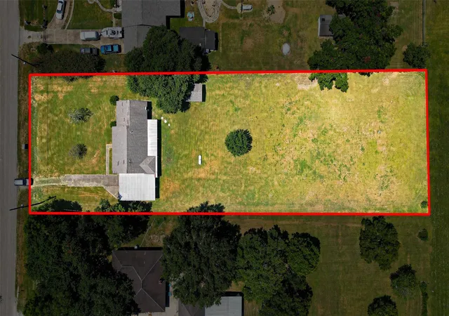 Photo 2 of Sale Pending at 2615 County Road 956, Rosharon, TX 77583 | MLS# 35299268 | Listing updated on 2026-09-15