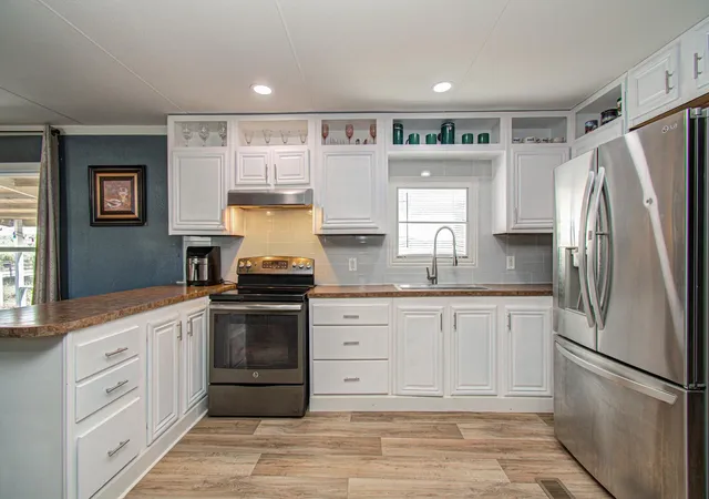 Photo 3 of Single family home for sale at 20609 Cochran Rd, Hempstead, TX 77445 | MLS# 70275061 | Listing updated on 2026-09-20