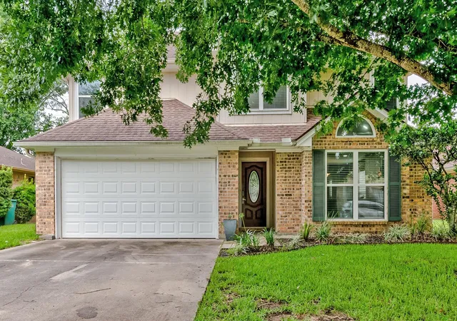 Homes for sale in Beaumont, TX | 1119 Westmeadow Dr, Beaumont, TX 77706 | MLS# 28619581